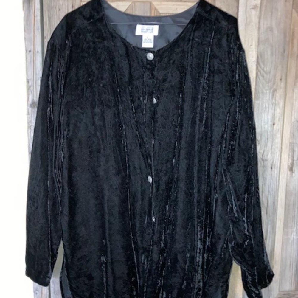 Sostanza black crushed velvet, long sleeve blouse, size Large